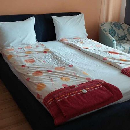 Apartment Moni 2 Veliko Tarnovo Ngoại thất bức ảnh